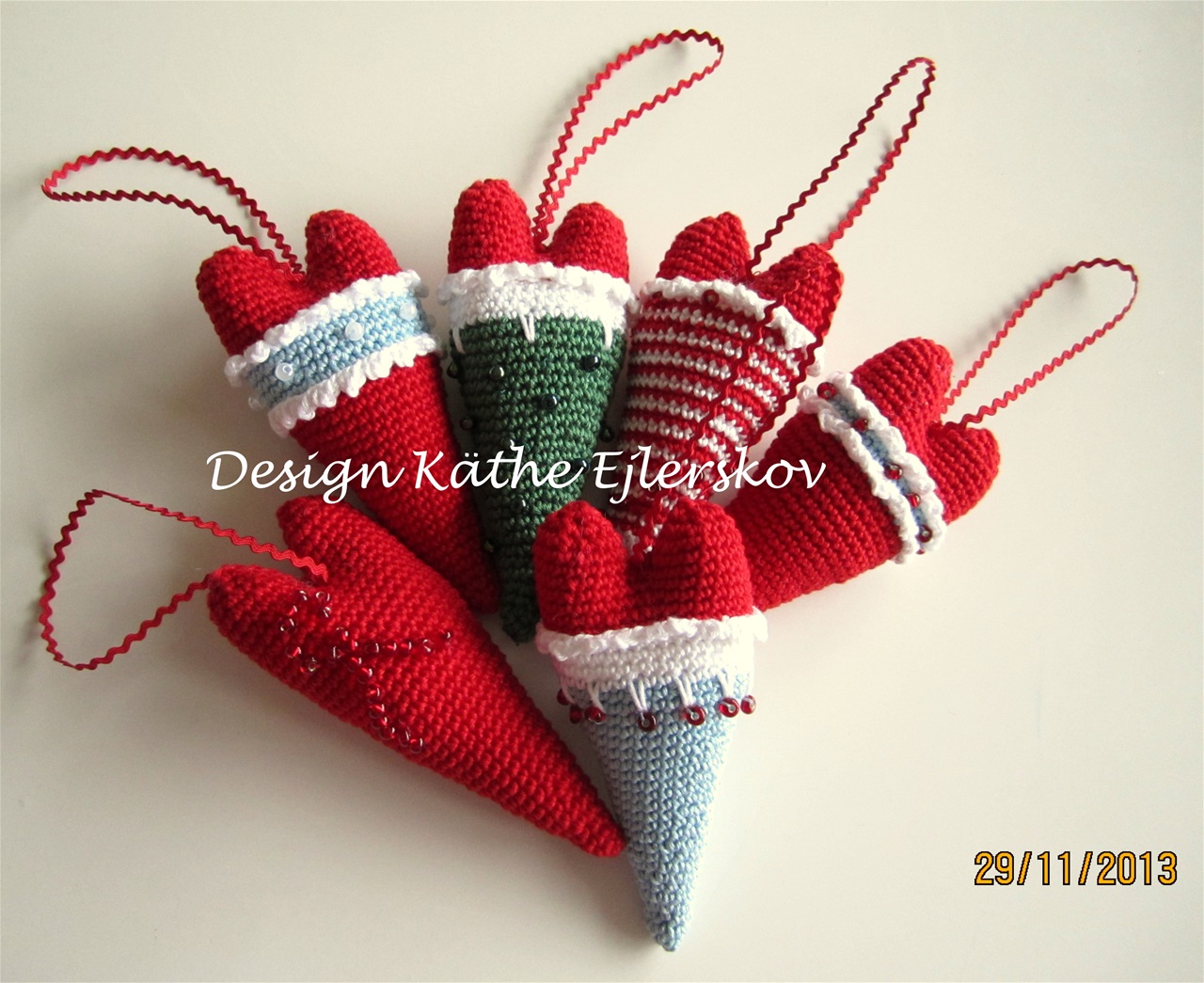 Juledesign nr. 1. LANGE HJERTER.