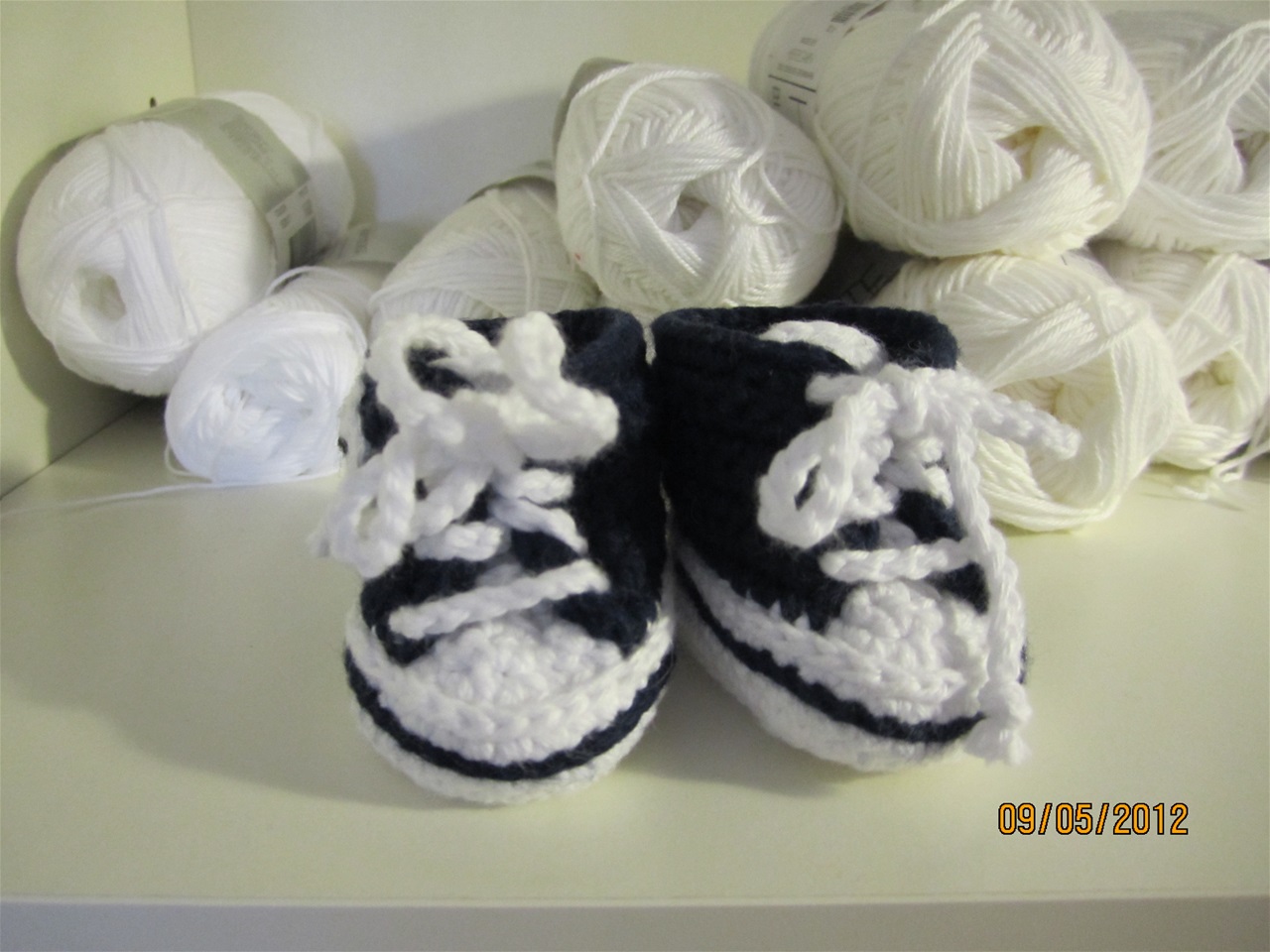 Opskrift nr. 28 til BABY BORN og bil.